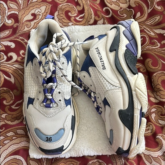 Balenciaga Sneakers women - Picture 6 of 8